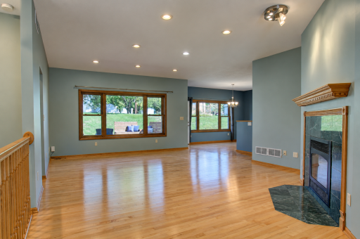 1317 7th Street N, Cannon Falls, MN 55009