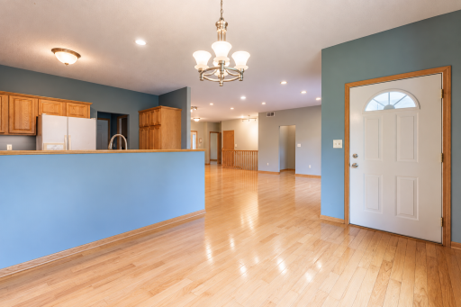 Access to the back deck for easy outdoor grilling & dining.