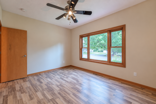 1317 7th Street N, Cannon Falls, MN 55009