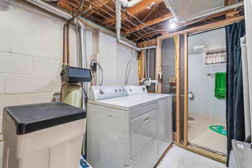 Laundry Rm.jpg