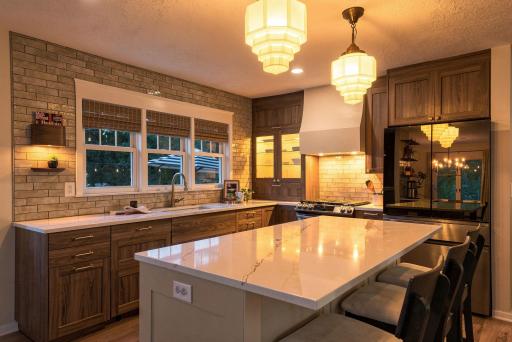 5248 France Avenue N, Brooklyn Center, MN 55429