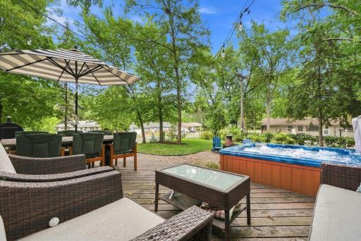 5248 France Avenue N, Brooklyn Center, MN 55429
