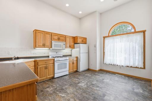 847 Vista Circle, Delano, MN 55328