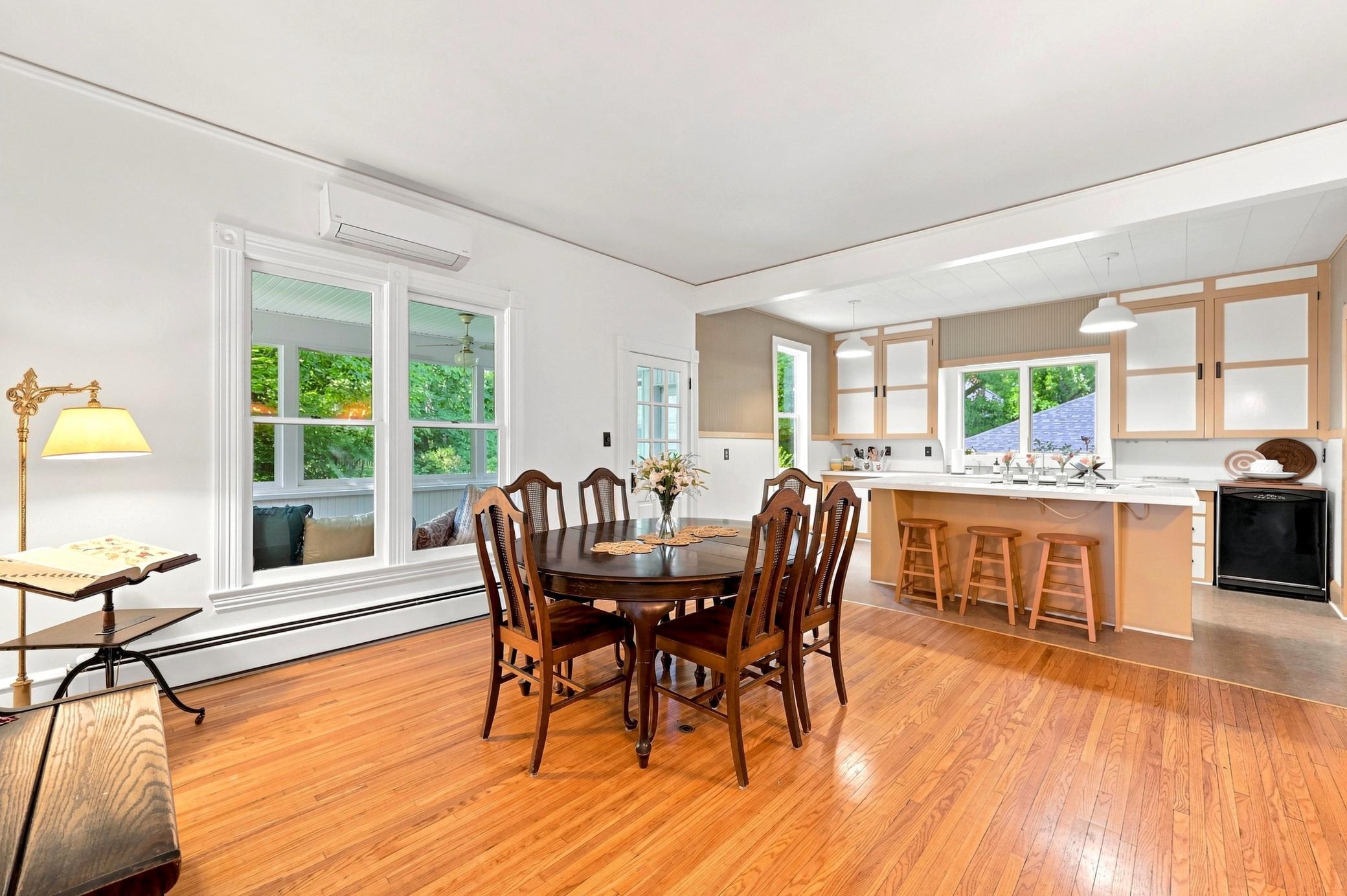 Glorious Kitchen and Dining Space