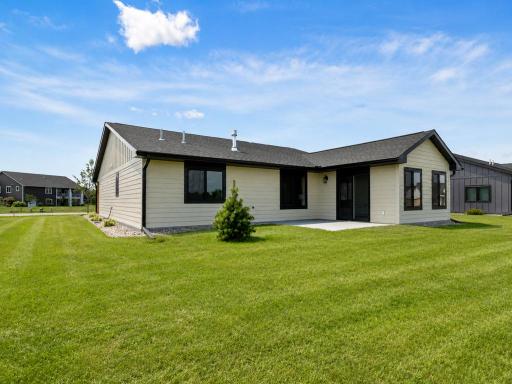 309 Pinehurst Drive, Mankato, MN 56001