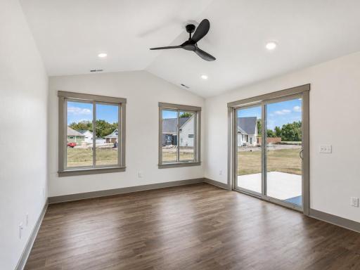 309 Pinehurst Drive, Mankato, MN 56001
