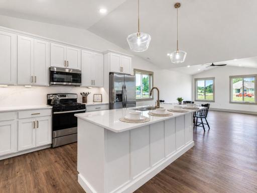 309 Pinehurst Drive, Mankato, MN 56001