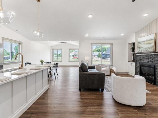 309 Pinehurst Drive, Mankato, MN 56001