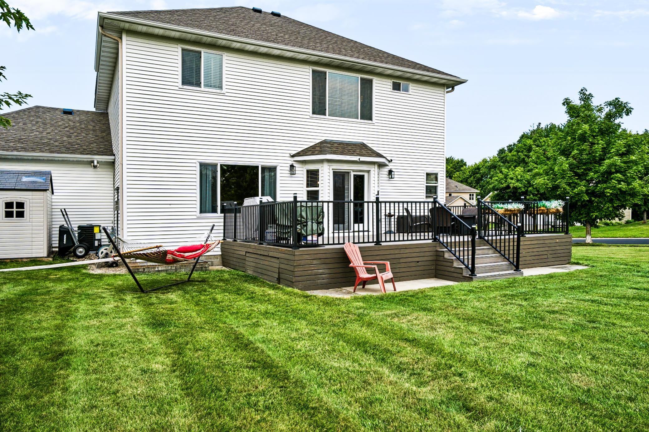 08-Rear of Home.jpg