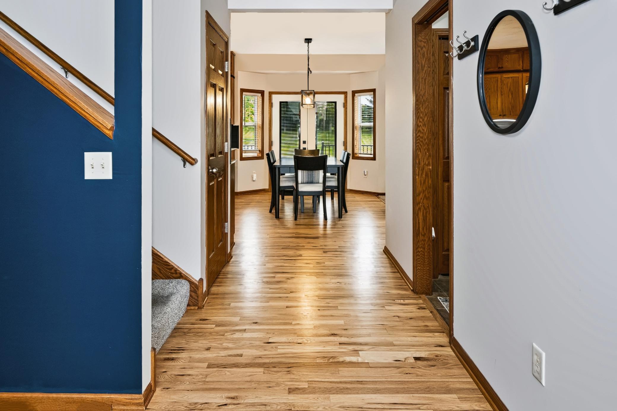 14-Foyer View.jpg