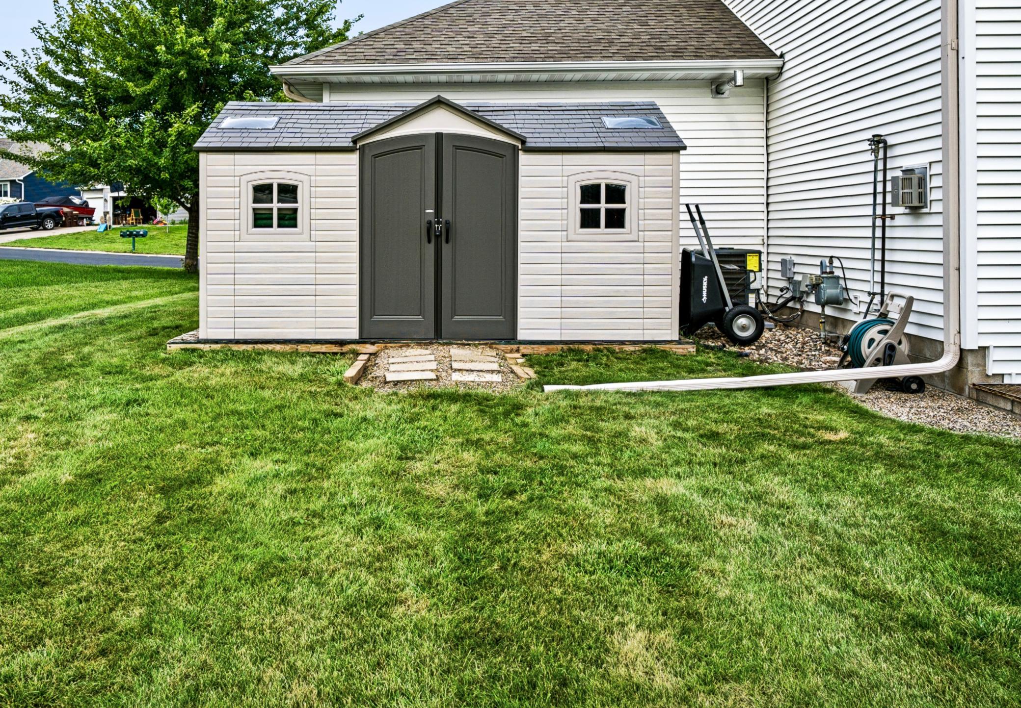 09-Shed.jpg