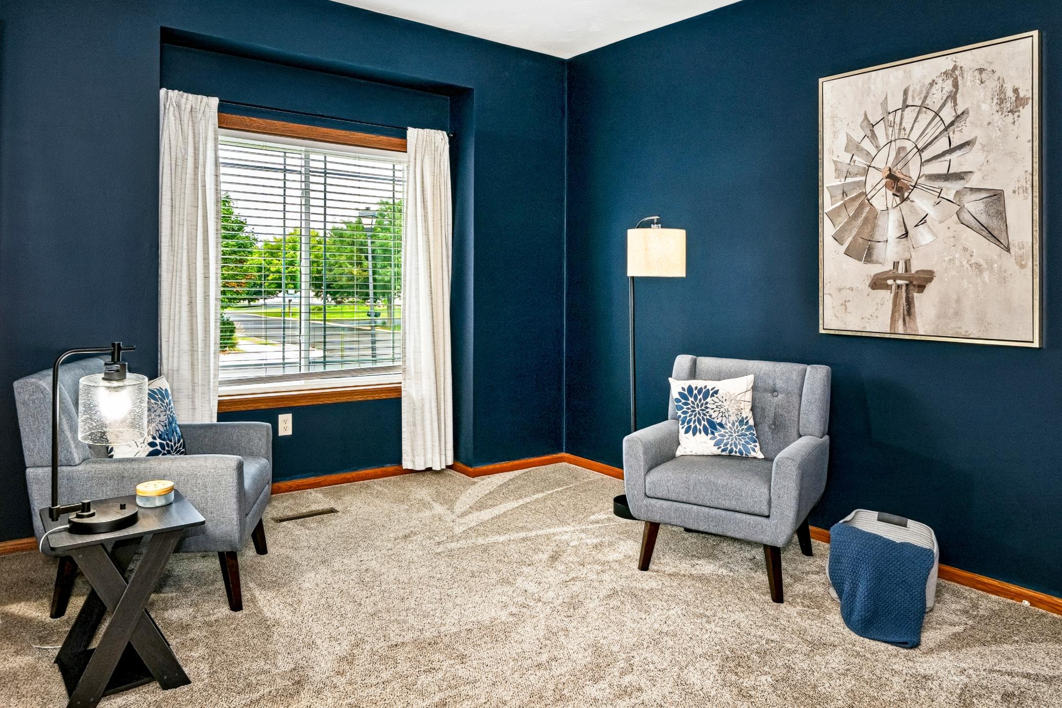 15-Formal Living Room.jpg