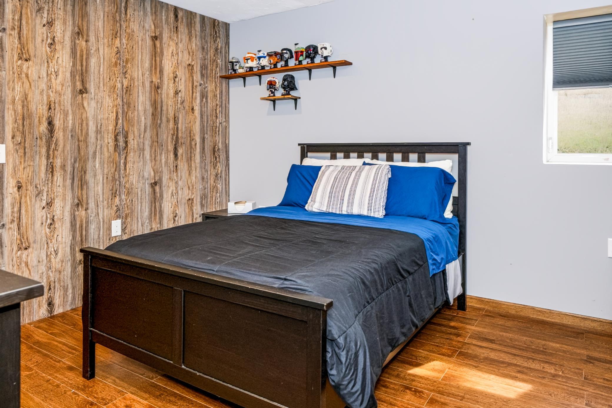 47-Downstairs Bedroom.jpg