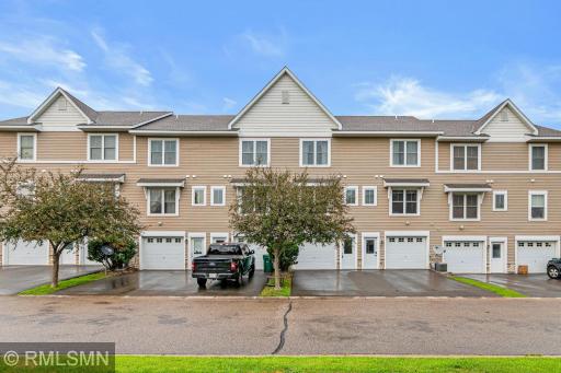 9 Hope Circle, Hudson, WI 54016