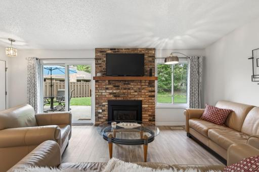 9601 Lonsdale Circle, Minnetonka, MN 55305