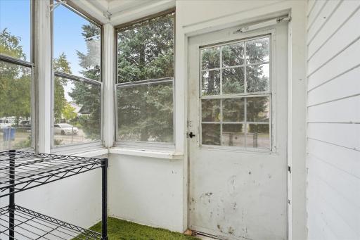 705 Jefferson Ave - Back porch / Mud room