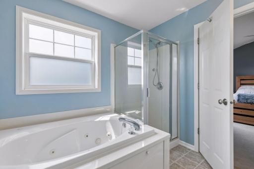 Separate tub & shower