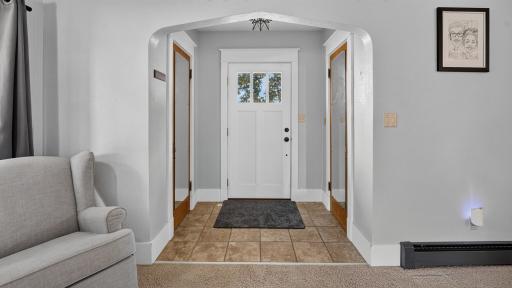 305-7thStSW-2.jpg