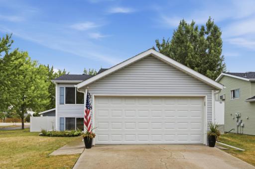 778 14th Avenue W, West Fargo, ND 58078
