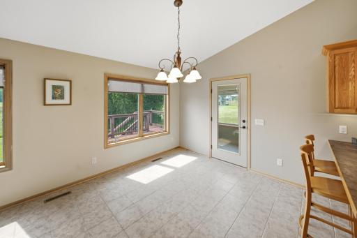 1407 Woodland Way, Lake City, MN 55041