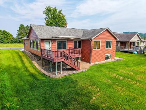 1407 Woodland Way, Lake City, MN 55041