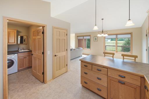 1407 Woodland Way, Lake City, MN 55041