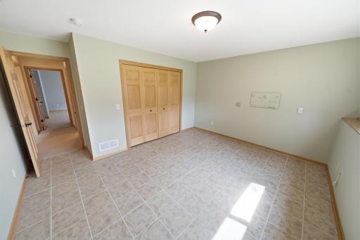 1407 Woodland Way, Lake City, MN 55041