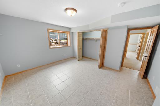 1407 Woodland Way, Lake City, MN 55041