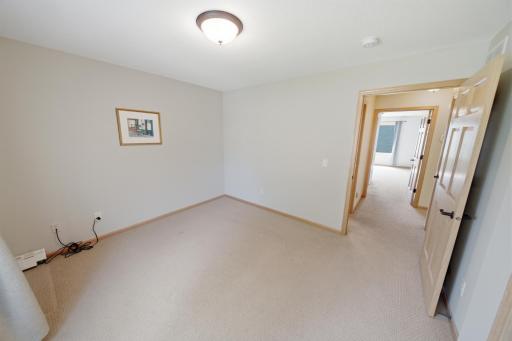 1407 Woodland Way, Lake City, MN 55041