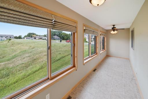 1407 Woodland Way, Lake City, MN 55041