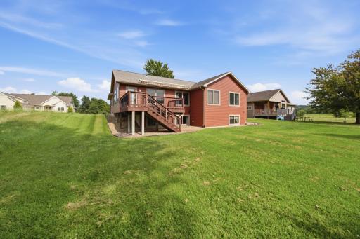 1407 Woodland Way, Lake City, MN 55041