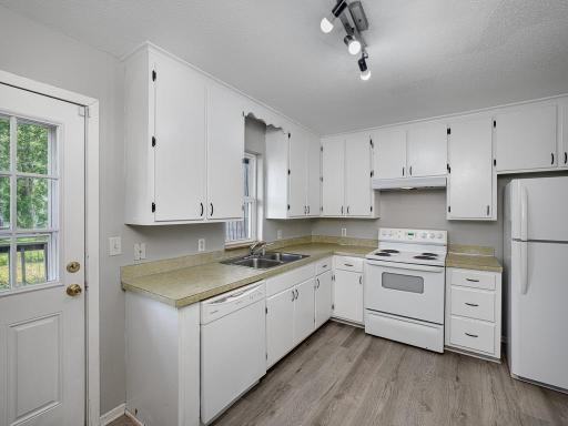2300 13th Avenue E, North Saint Paul, MN 55109