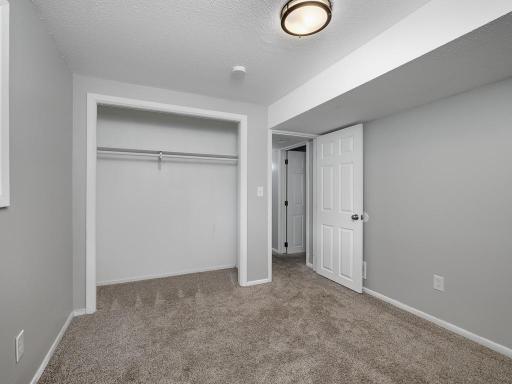 2300 13th Avenue E, North Saint Paul, MN 55109