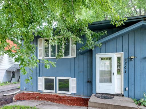 2300 13th Avenue E, North Saint Paul, MN 55109
