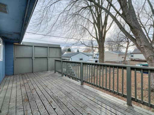 2300 13th Avenue E, North Saint Paul, MN 55109