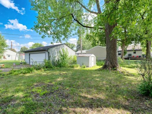 2300 13th Avenue E, North Saint Paul, MN 55109