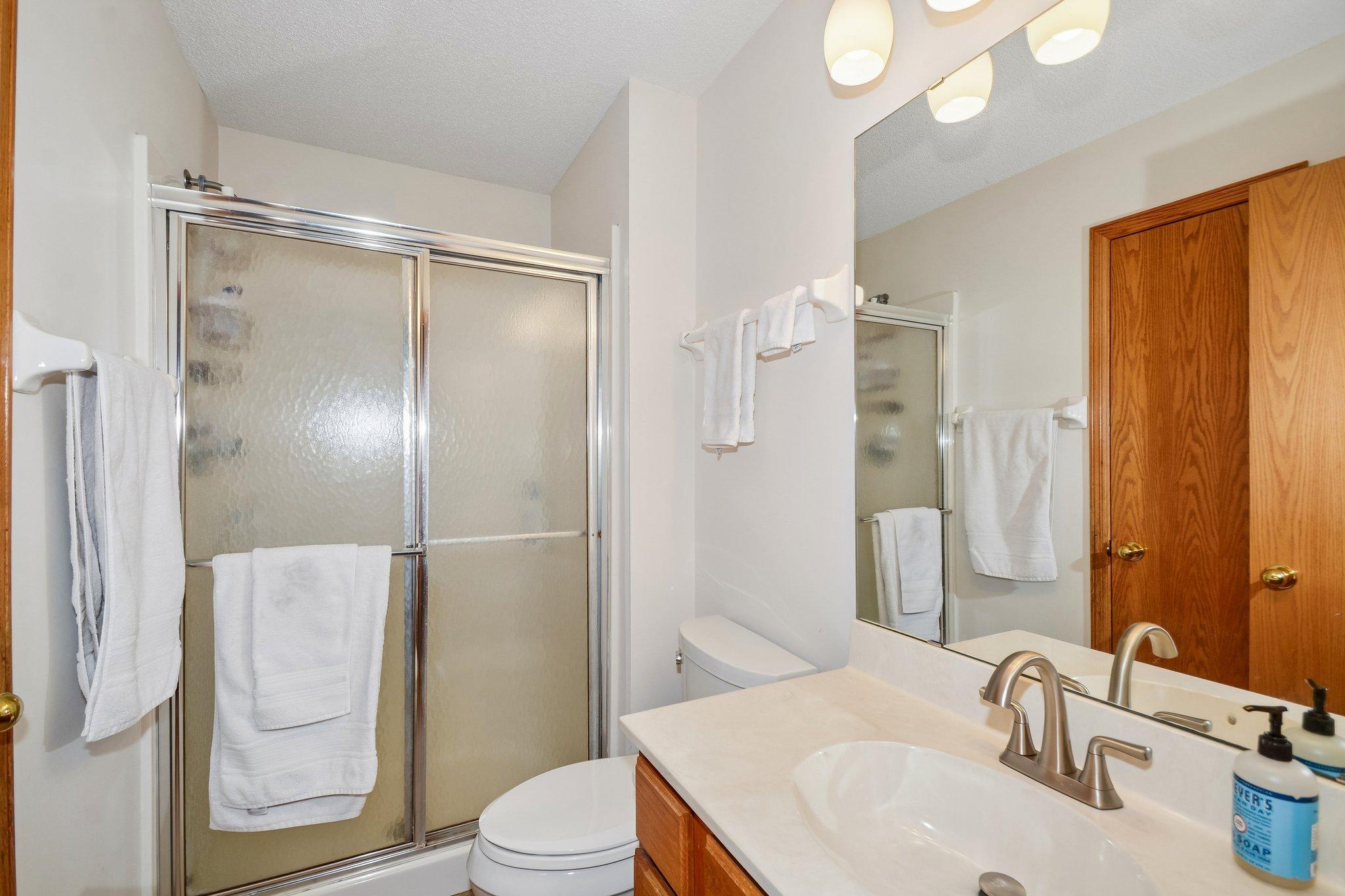 Master suite bath.
