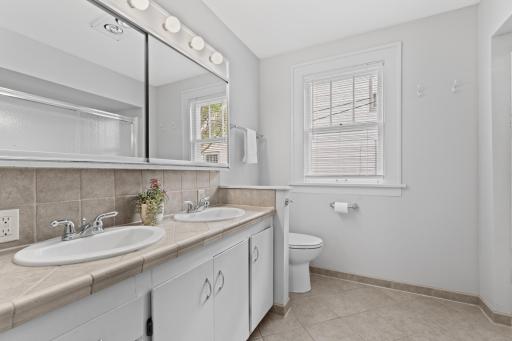 717 2nd Street NW, Rochester, MN 55901