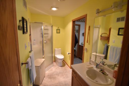 DSC_0073.JPG Ensuite Bath