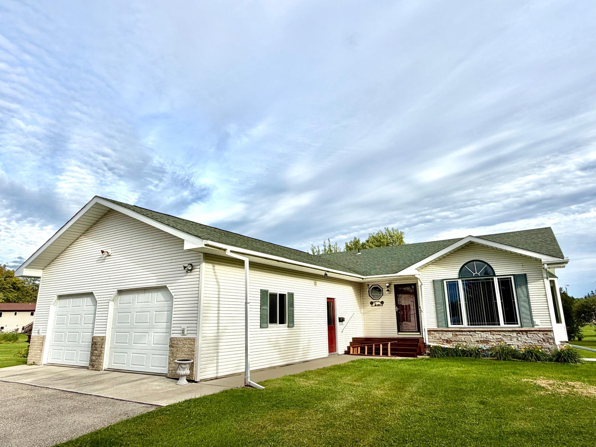 220 4th Avenue SW, Baudette, MN 56623
