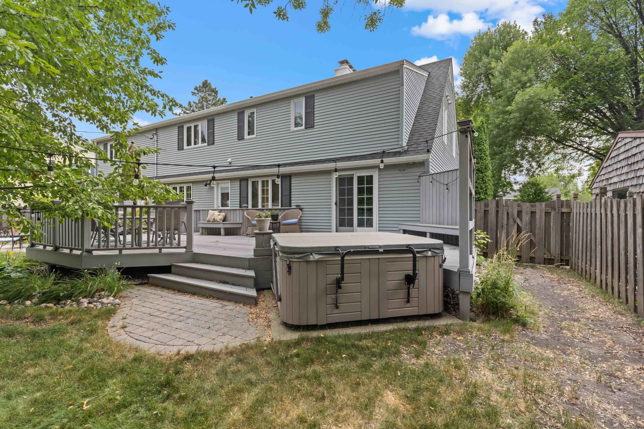 1711 7th street south Fargo MLS-15.jpg