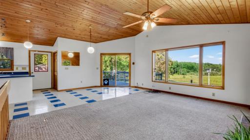 N1395 Grouse Road, Sarona, WI 54870