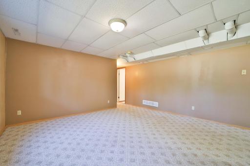 6205 Donald Street, Baxter, MN 56425