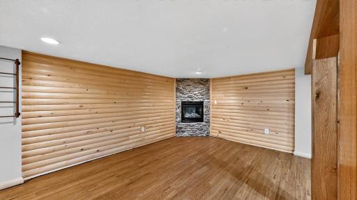 1404 12th Avenue NE, Rochester, MN 55906