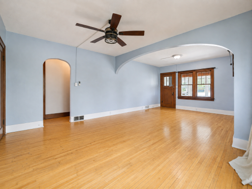 403 5th Street NE, Staples, MN 56479
