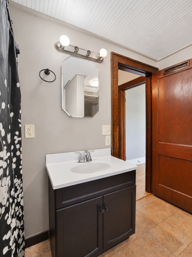 403 5th Street NE, Staples, MN 56479