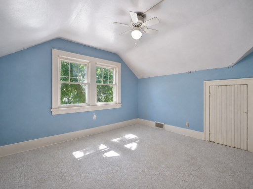 403 5th Street NE, Staples, MN 56479