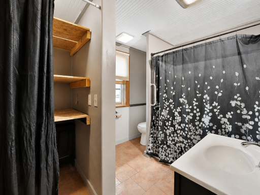 403 5th Street NE, Staples, MN 56479