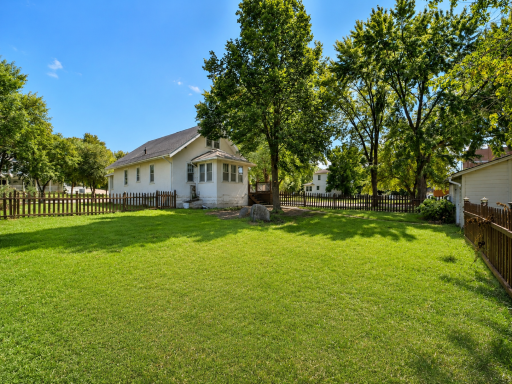 403 5th Street NE, Staples, MN 56479