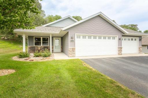 2211 Ridgedale Drive SE, Alexandria, MN 56308